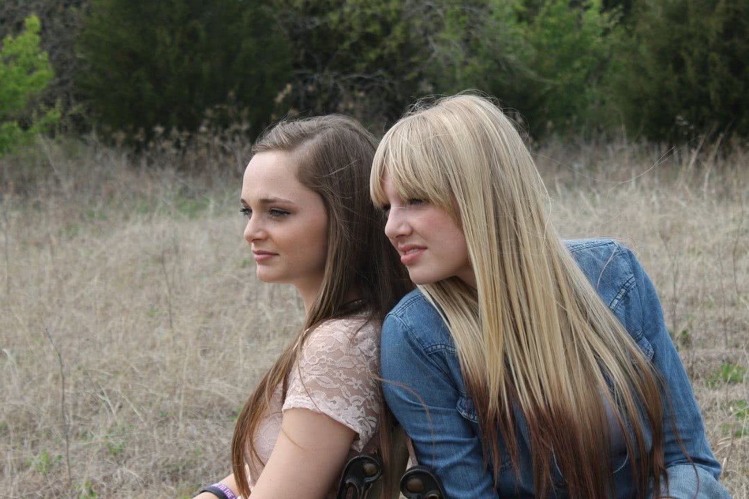 Sisters. Photo: Melanie Schwolert